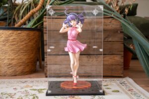Anime Figuren Acrylbox gross