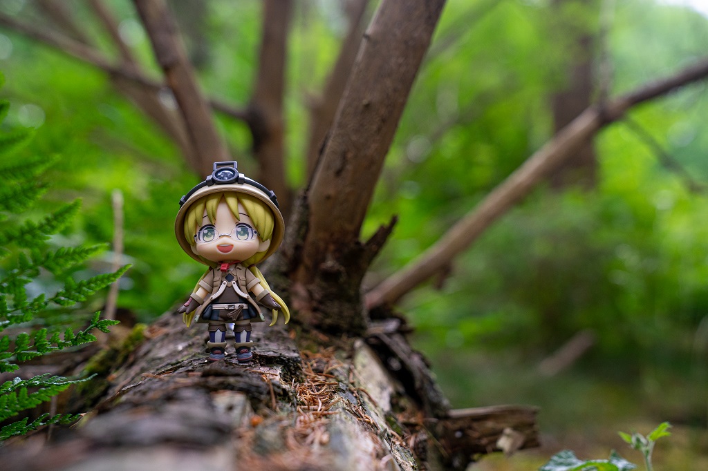 Nendoroid Riko Made in Abyss Baumstamm