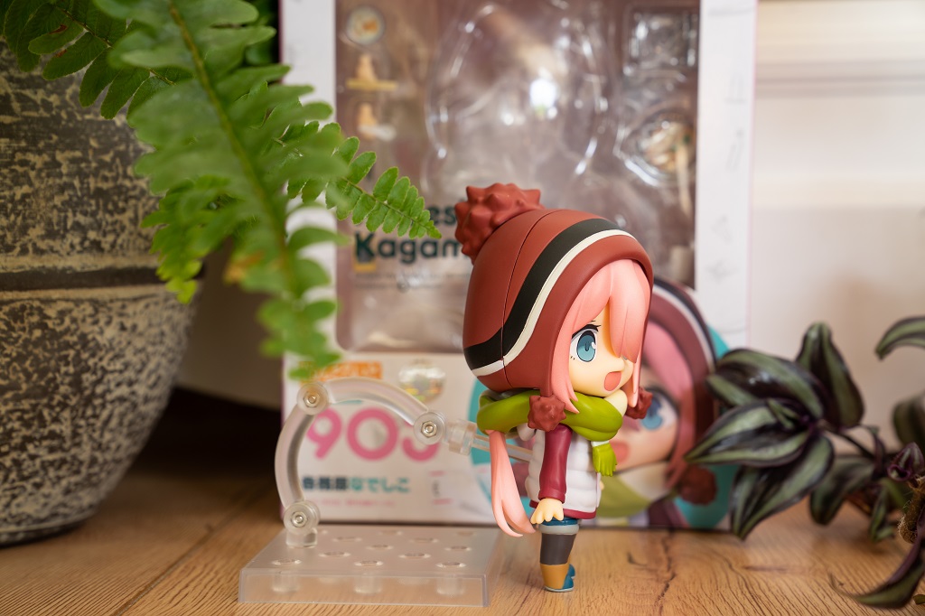 Nadeshiko Figur Seite